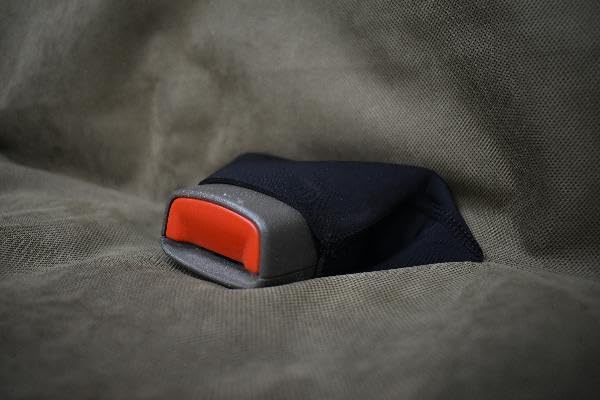 Mud River Brown Two Barrel Double Seat Cover - Image 3
