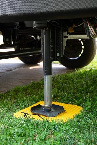 Camco Extra Large Stabilizer Jack Pads - Image 3