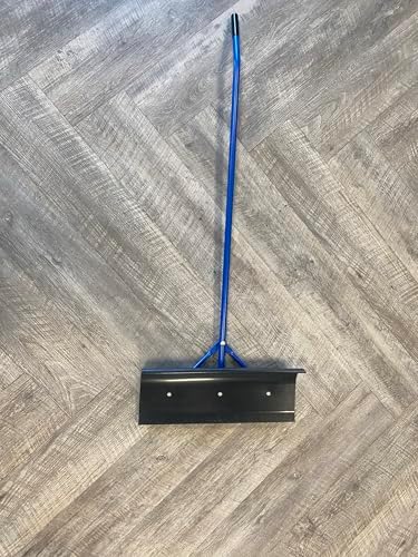 VES 30" Barn Scraper, Poly Blade, Curved Gripped Handle - Image 6