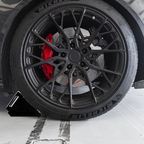 Fasmov 4 Pack Solid Rubber Heavy Duty Wheel Chock, Ergonomic Carry Handles - Image 4